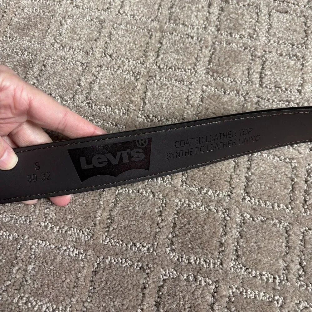 Levi's Coated Leather Belt Mens Small (30-32) Brown Casual Classic Minimal NWT